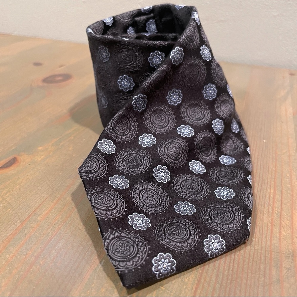 Valentino Black and Silver Patterned Silk Tie